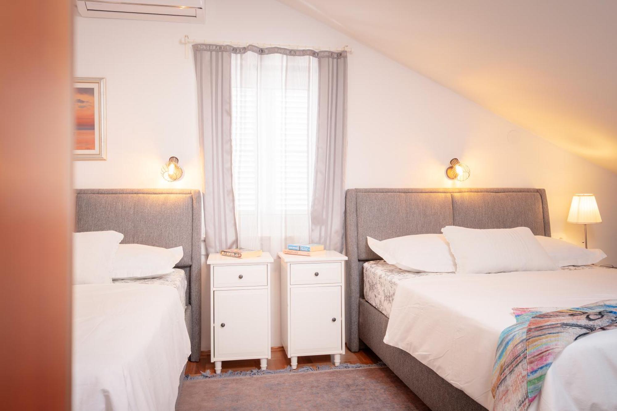 Kalina Deluxe Apartments Jelsa  Luaran gambar